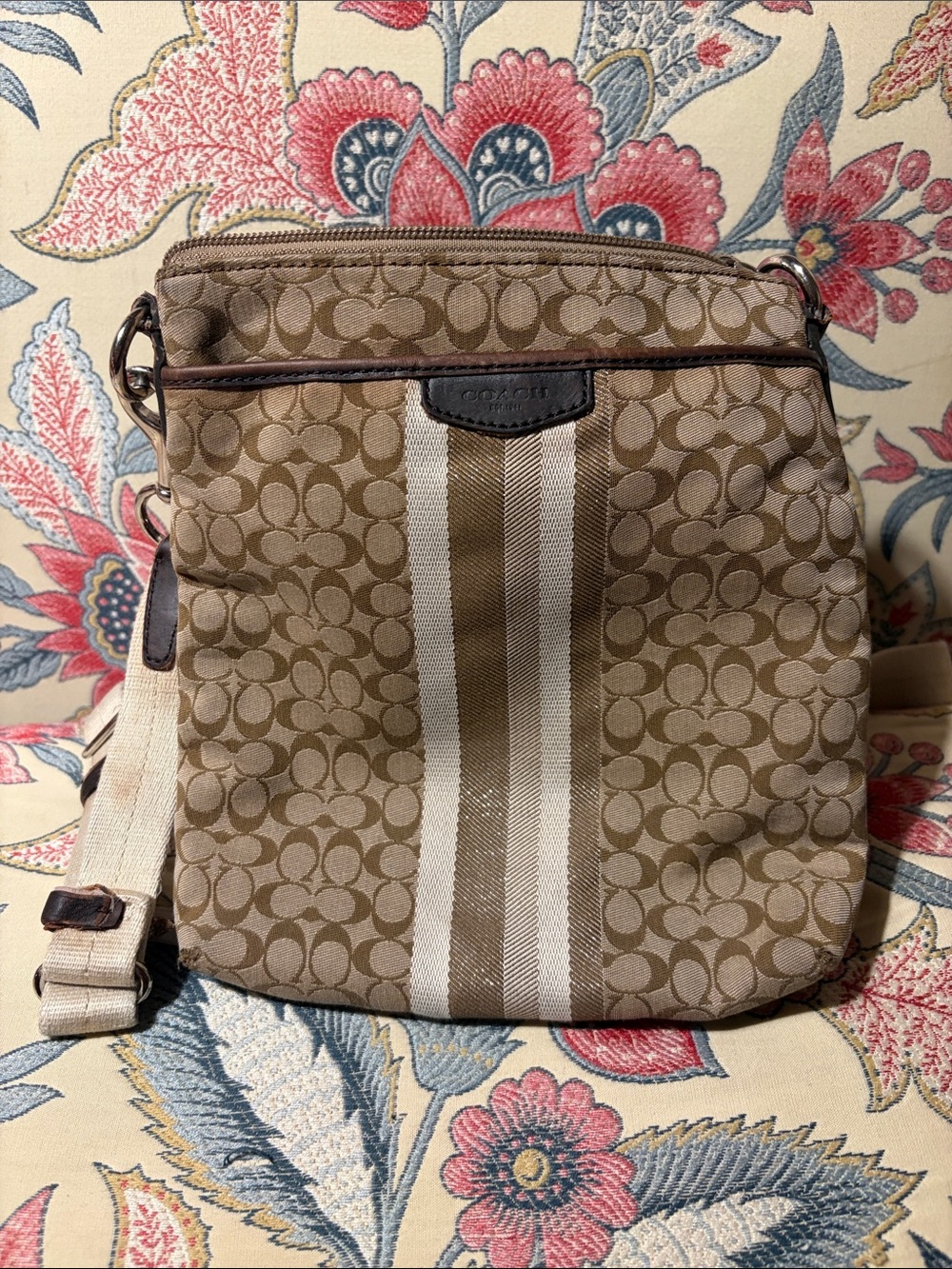 Coach Swingback Signature Stripe Crossbody Bag in Khaki/Beige